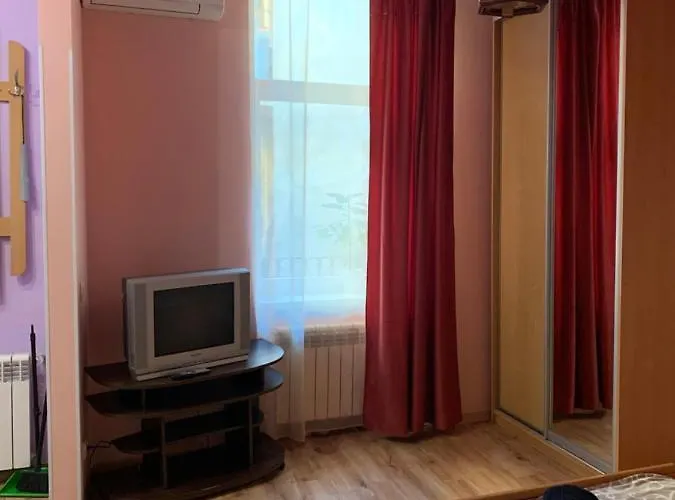 32Kotliarska