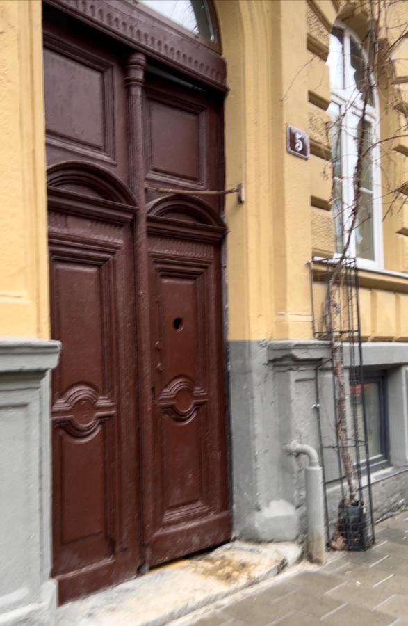 Apartment 32kotliarska *